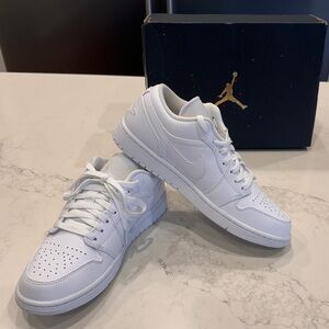 NEW Nike Air Jordan 1 Low